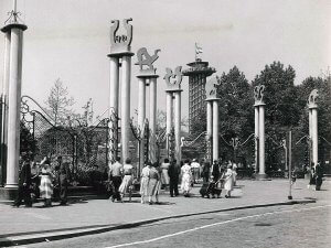 Old entrance of Blijdorp Zoo
